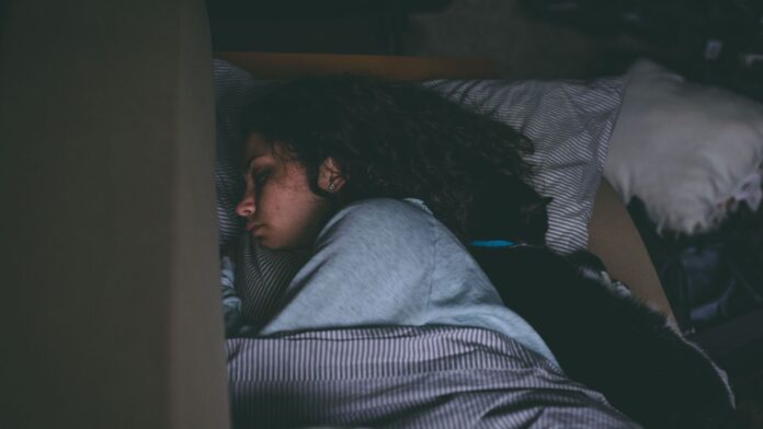 Dormir Mal atrae Enfermedades - Neuroweb